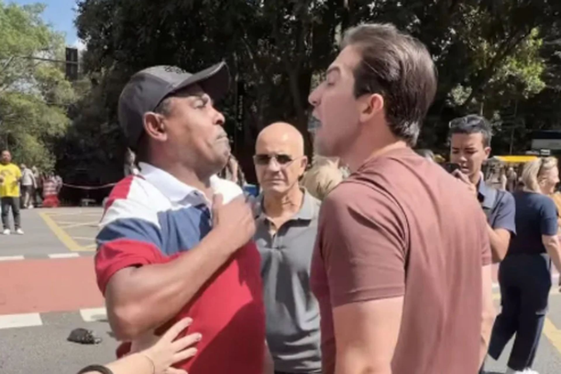 Homem registra boletim contra vereador Rubinho Nunes após discussão na Paulista